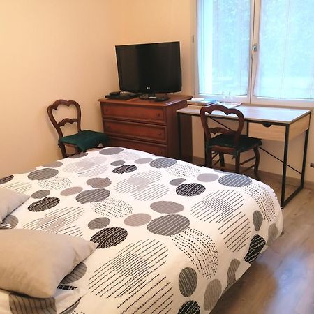Chambre Et Table D'Hotes La Meule Poligny  Eksteriør billede
